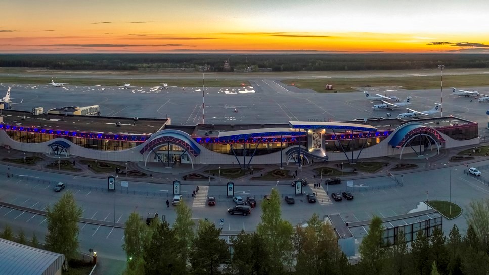 Международный аэропорт Сургут им. Ф. К. Салманова
